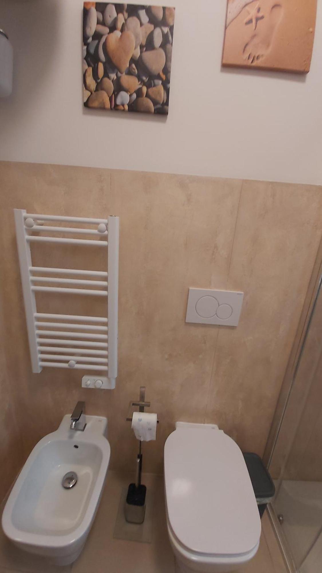 Casa Francesca Con Parcheggio Gratuito Apartment Sanremo Luaran gambar